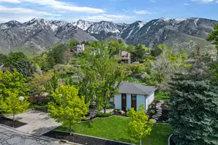 2234 E Willow Brook Way, Sandy, UT 84092 - Photo 4