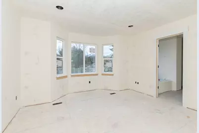 28 N 100 E, Hyrum, UT 84319 - Photo 4