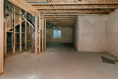 28 N 100 E, Hyrum, UT 84319 - Photo 12