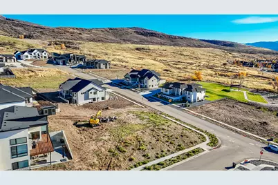 3078 W Wasatchback Dr #719, Mountain Green, UT 84050 - Photo 8