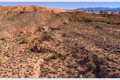1479 S West Kayenta Dr, Moab, UT 84532 - Photo 10