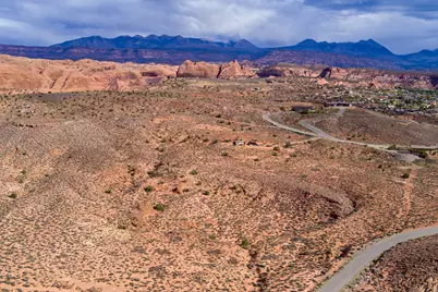 1479 S West Kayenta Dr, Moab, UT 84532 - Photo 18