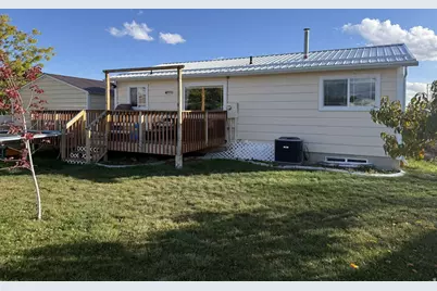 310 W Orange Ave, Castle Dale, UT 84513 - Photo 4