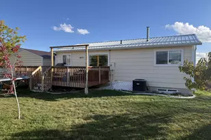 310 W Orange Ave, Castle Dale, UT 84513 - Photo 4