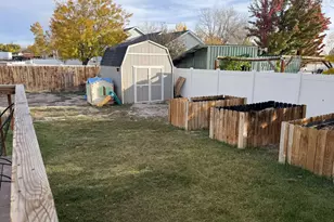 310 W Orange Ave, Castle Dale, UT 84513 - Photo 12