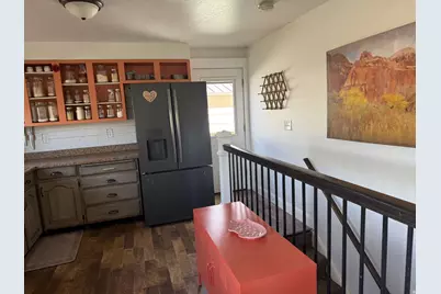 310 W Orange Ave, Castle Dale, UT 84513 - Photo 26