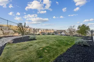 4662 Autumn View Dr N, Lehi, UT 84048 - Photo 76