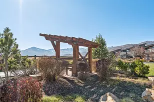 6056 S Park Ln, Kimball Junction, UT 84098 - Photo 38