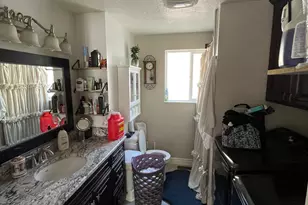 3045 E 7110 S, Cottonwood Heights, UT 84121 - Photo 10