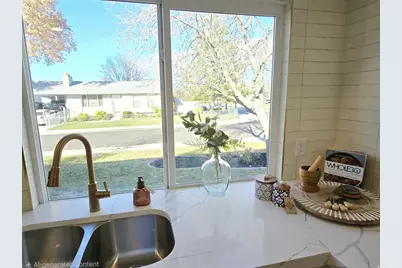 3617 W Larry Cir S, West Valley, UT 84120 - Photo 38