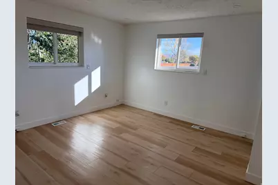 6918 S Harvest Cir W, West Jordan, UT 84084 - Photo 12
