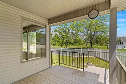 3524 N 3000 W, Farr West, UT 84404 - Photo 30