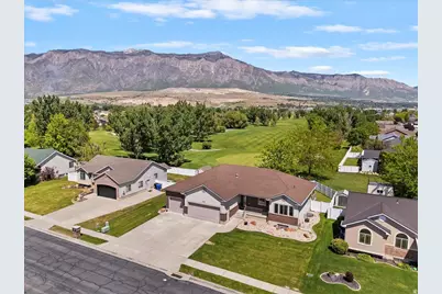 3524 N 3000 W, Farr West, UT 84404 - Photo 36