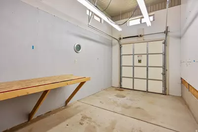 3524 N 3000 W, Farr West, UT 84404 - Photo 32