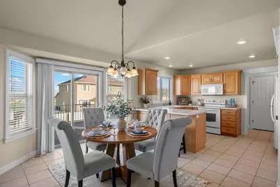 822 N Joshua Dr W, Saratoga Springs, UT 84045 - Photo 10