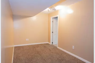 5466 W Ticklegrass Rd S, West Jordan, UT 84084 - Photo 26