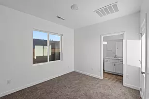 1805 S Quenns Garden Dr, Washington, UT 84780 - Photo 32