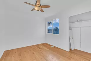 11880 S Landou Dr W, Draper, UT 84020 - Photo 14