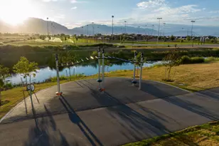 258 E Harker Creek St, Saratoga Springs, UT 84045 - Photo 26