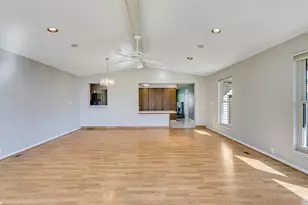 112 E 7420 S, Midvale, UT 84047 - Photo 8