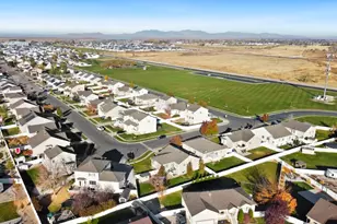 851 S 3525 W, Syracuse, UT 84075 - Photo 30