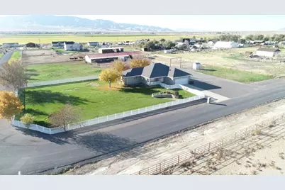 3675 N Gundersen Cir, Erda, UT 84029 - Photo 42