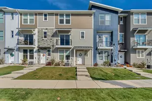 998 S 2720 E, Spanish Fork, UT 84660 - Photo 2