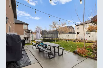 811 E Sandhill Ct, Lehi, UT 84043 - Photo 4