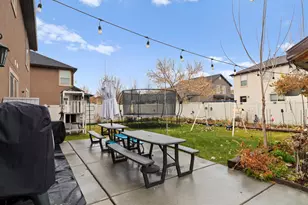 811 E Sandhill Ct, Lehi, UT 84043 - Photo 4