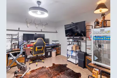 811 E Sandhill Ct, Lehi, UT 84043 - Photo 14