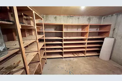 1284 E 2500 N, North Ogden, UT 84414 - Photo 30