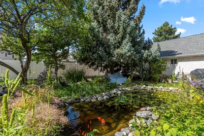 2050 E 6535 S, Cottonwood Heights, UT 84121 - Photo 42