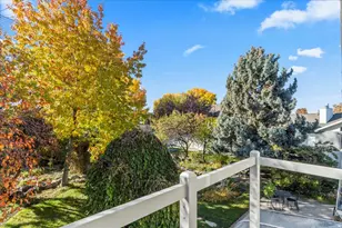 2050 E 6535 S, Cottonwood Heights, UT 84121 - Photo 22