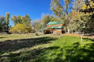 185 N Waterhole Way E, Grantsville, UT 84029 - Photo 2