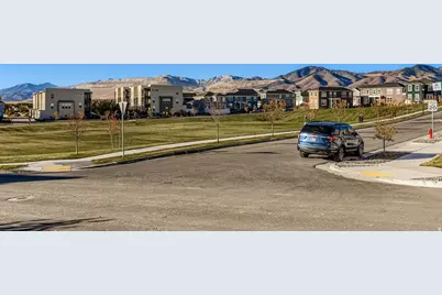 7587 S Bear Gulch Rd W, West Jordan, UT 84081 - Photo 26