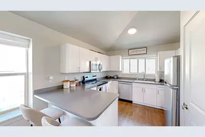 1141 E 1320 S #B401, Provo, UT 84606 - Photo 4