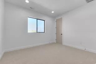 34 S Preston St, Kaysville, UT 84037 - Photo 26