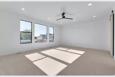 34 S Preston St, Kaysville, UT 84037 - Photo 18