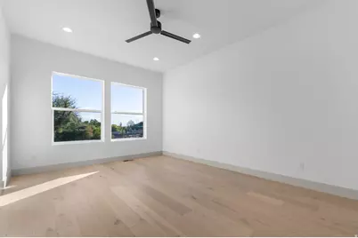 238 W 3175 N, Pleasant View, UT 84414 - Photo 6