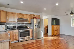 3760 S Jefferson Ave, Ogden, UT 84403 - Photo 2