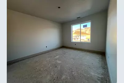 3967 S 2160 W #28, Hurricane, UT 84737 - Photo 12