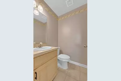 889 E Ben Lomond Ave S, South Ogden, UT 84403 - Photo 10