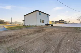 295 E 300 S, Santaquin, UT 84655 - Photo 40