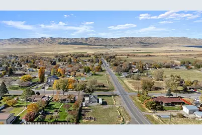180 N 200 E, Mona, UT 84645 - Photo 20