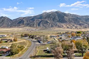 180 N 200 E, Mona, UT 84645 - Photo 22