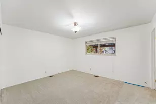 664 N 300 E, Kaysville, UT 84037 - Photo 30