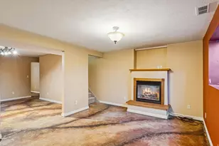 664 N 300 E, Kaysville, UT 84037 - Photo 40