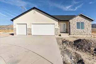 3687 N Columbine Way, Eagle Mountain, UT 84005 - Photo 1