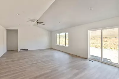 3687 N Columbine Way #380, Eagle Mountain, UT 84005 - Photo 6