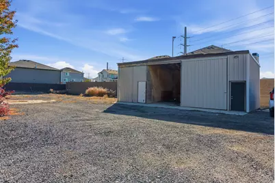 1351 W 700 S, Lehi, UT 84043 - Photo 18